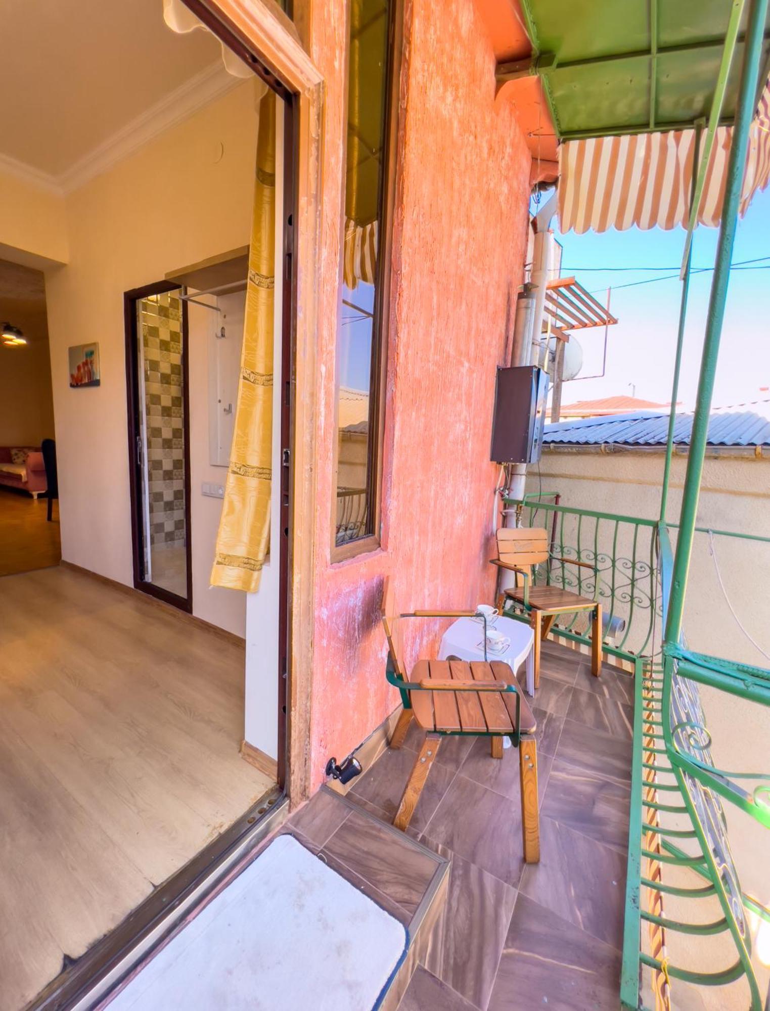 Apartment Deme Kutaisi Eksteriør billede